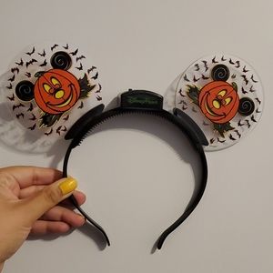 Official Disney parks light up Mickey ears
